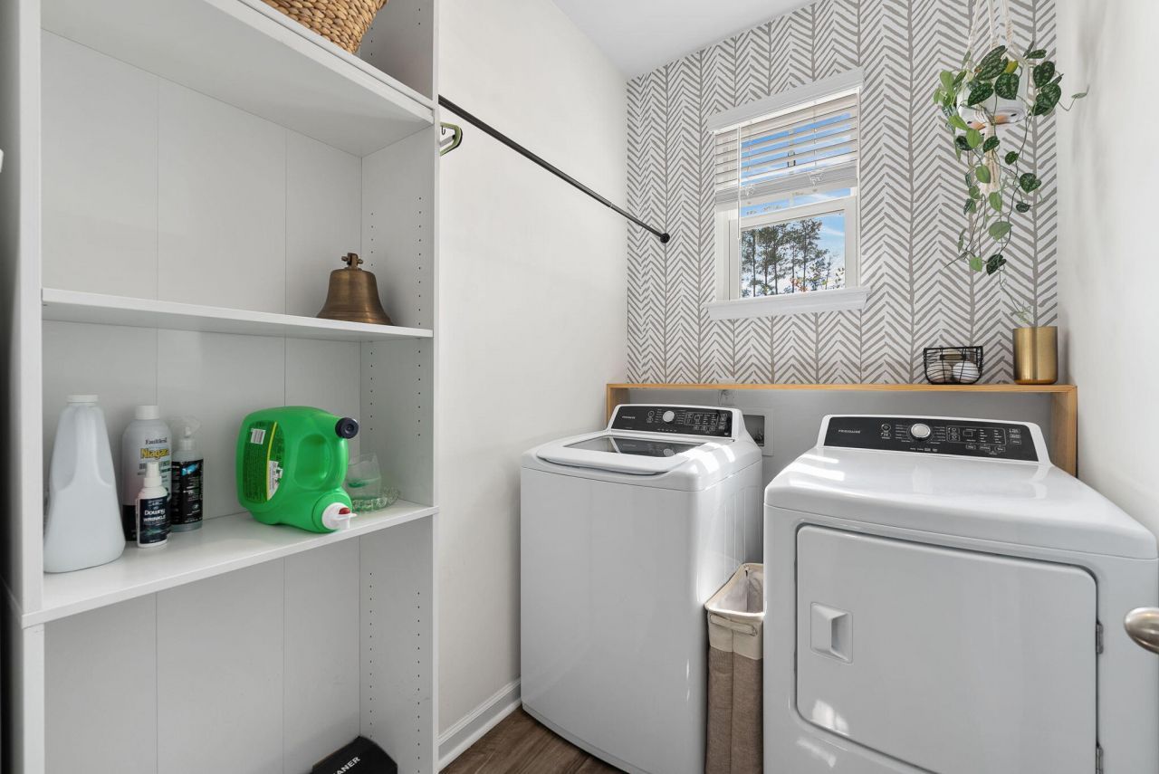 601 Wayton Circle Photo 7