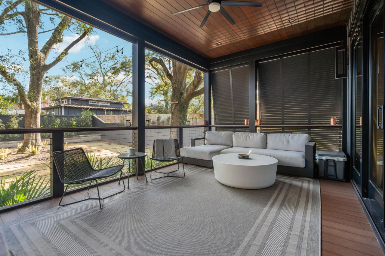 641 Coral Street Photo 13