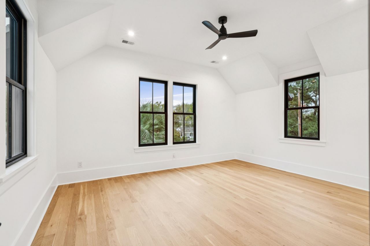 641 Coral Street Photo 40