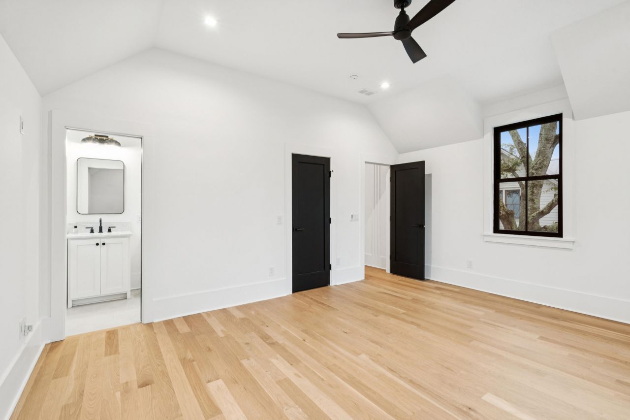 641 Coral Street Photo 41