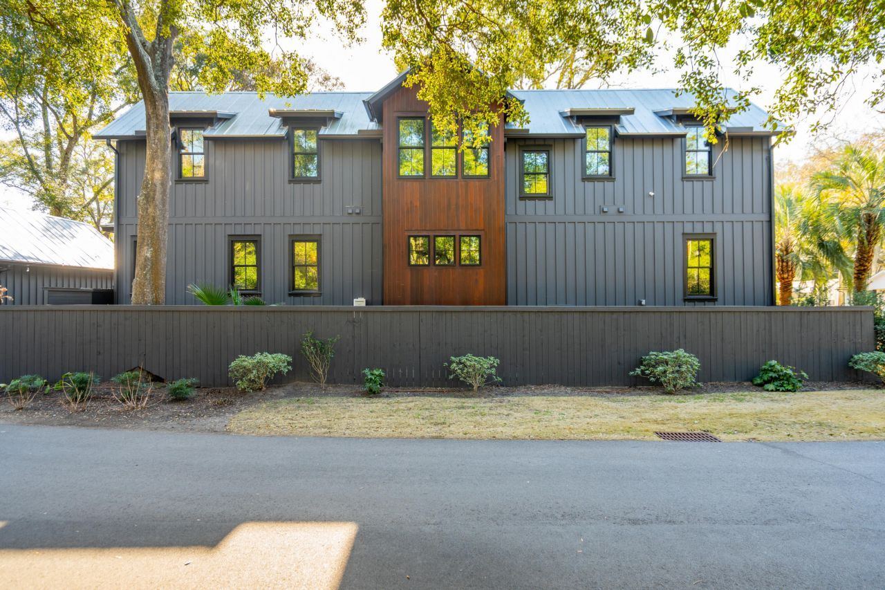 641 Coral Street Photo 57