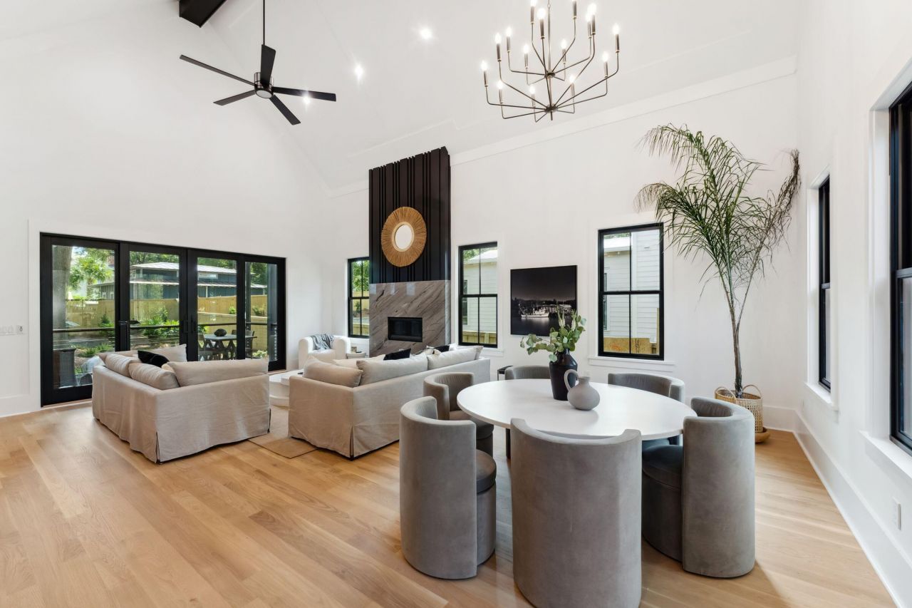 641 Coral Street Photo 65