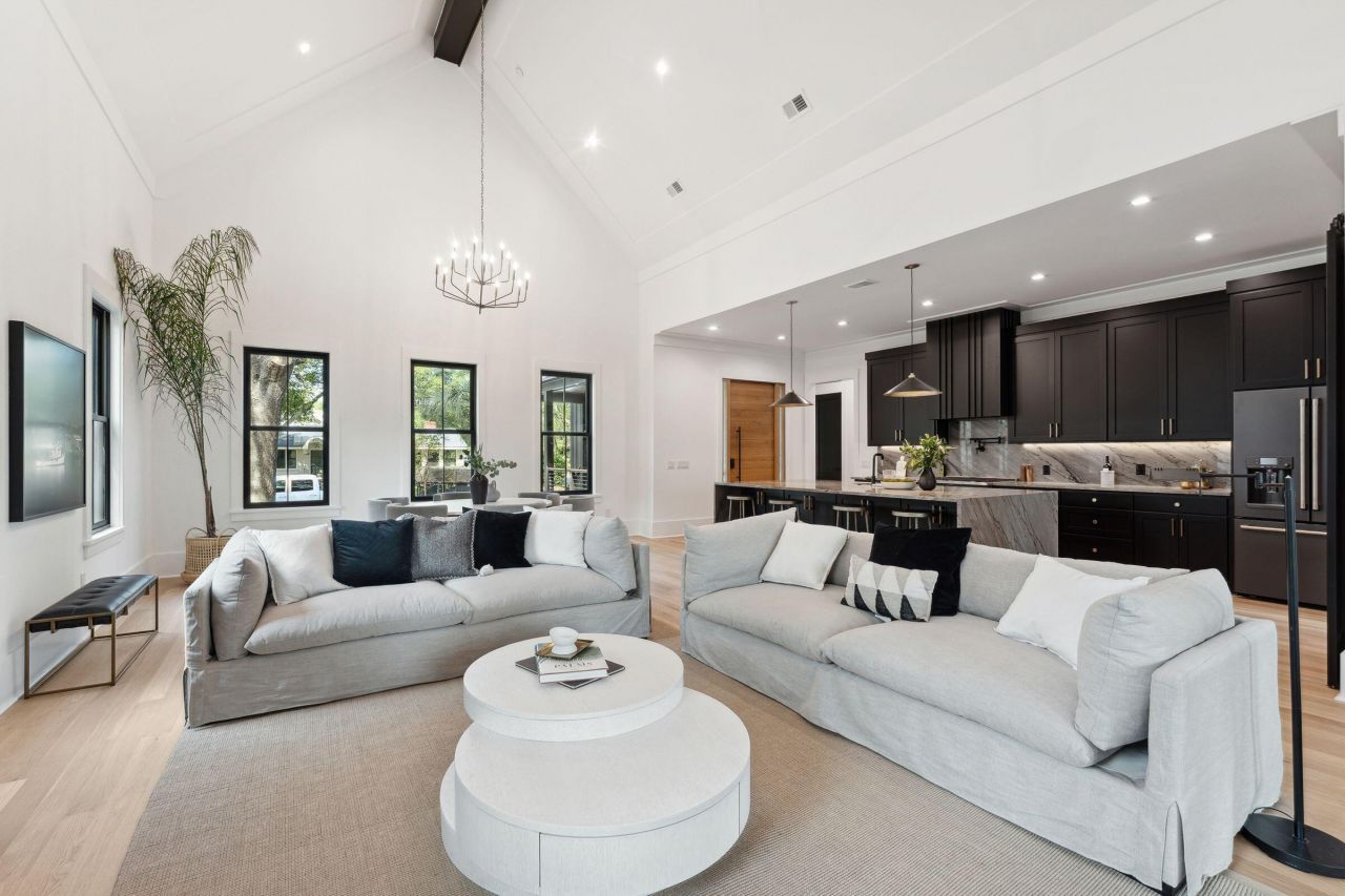 641 Coral Street Photo 67