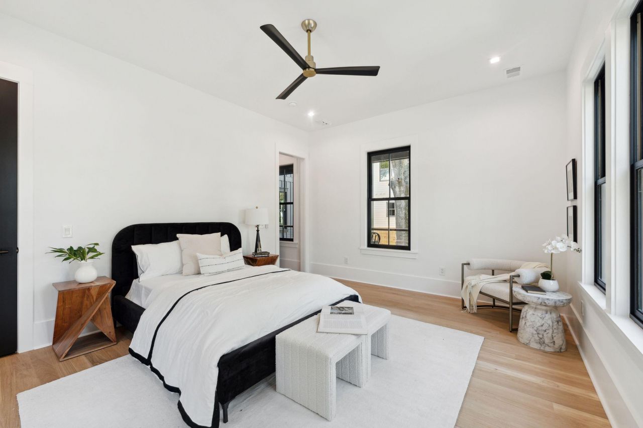 641 Coral Street Photo 72