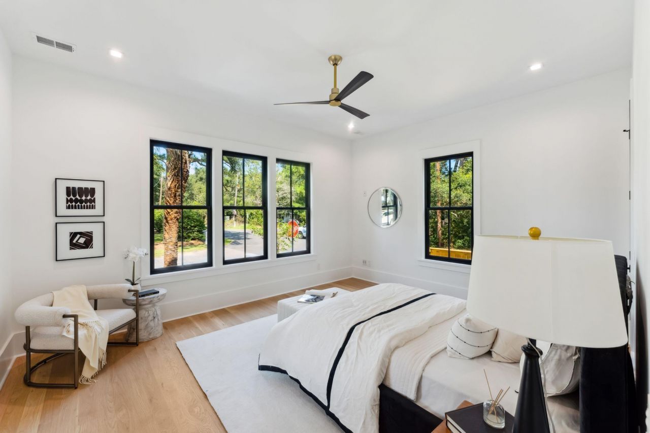 641 Coral Street Photo 73