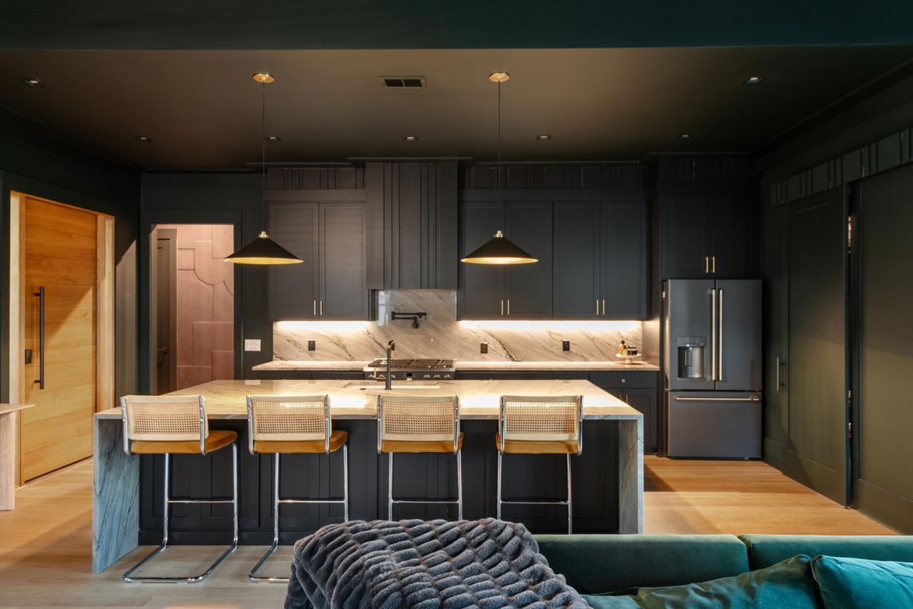 641 Coral Street Photo 8