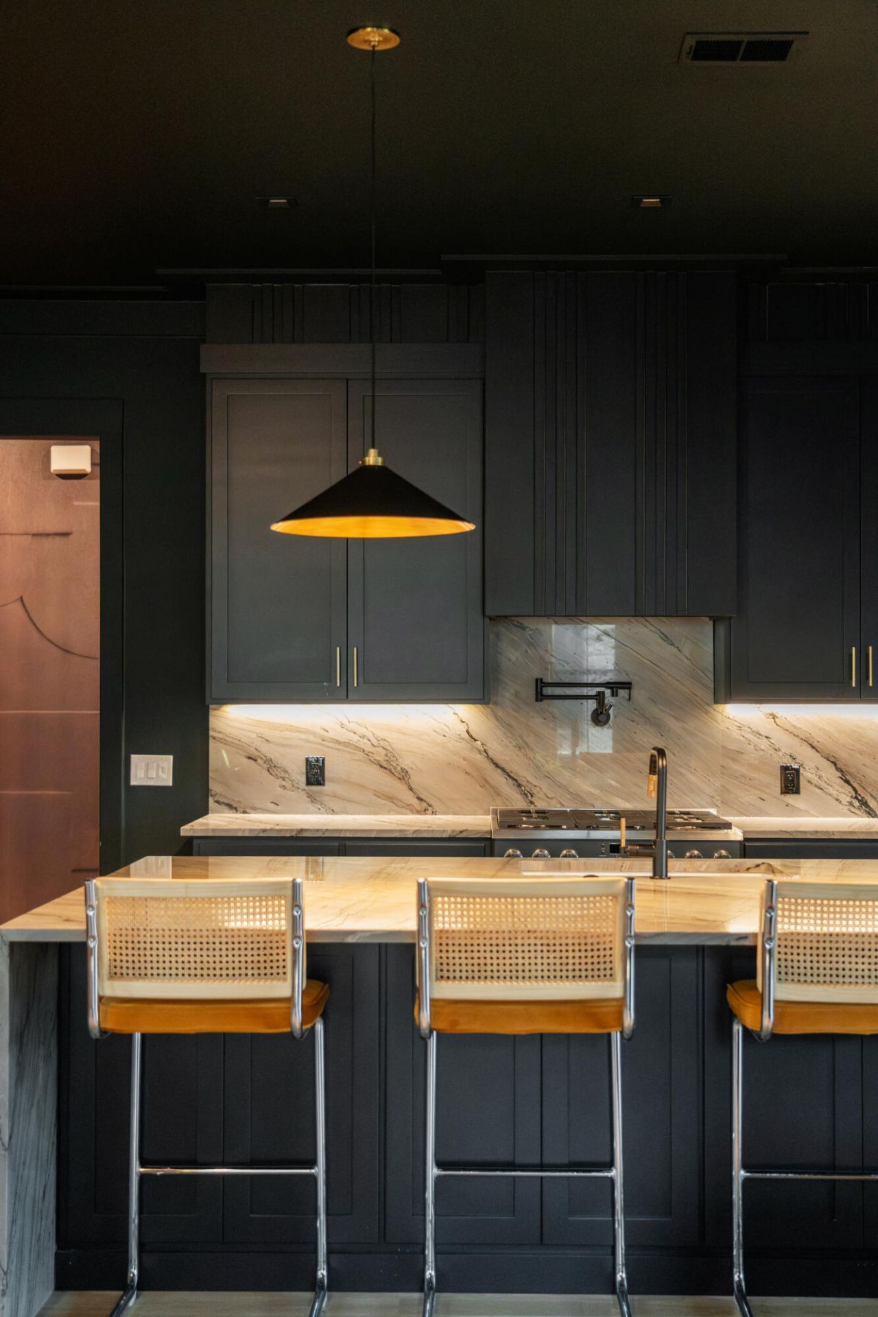 641 Coral Street Photo 9