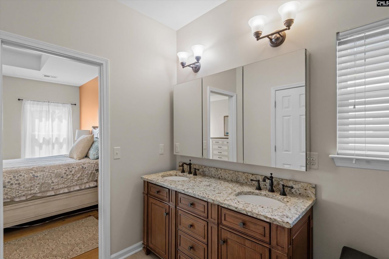 307 Eagle Claw Drive Photo 20