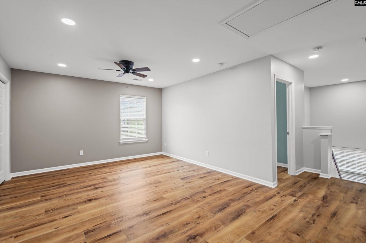 307 Eagle Claw Drive Photo 25