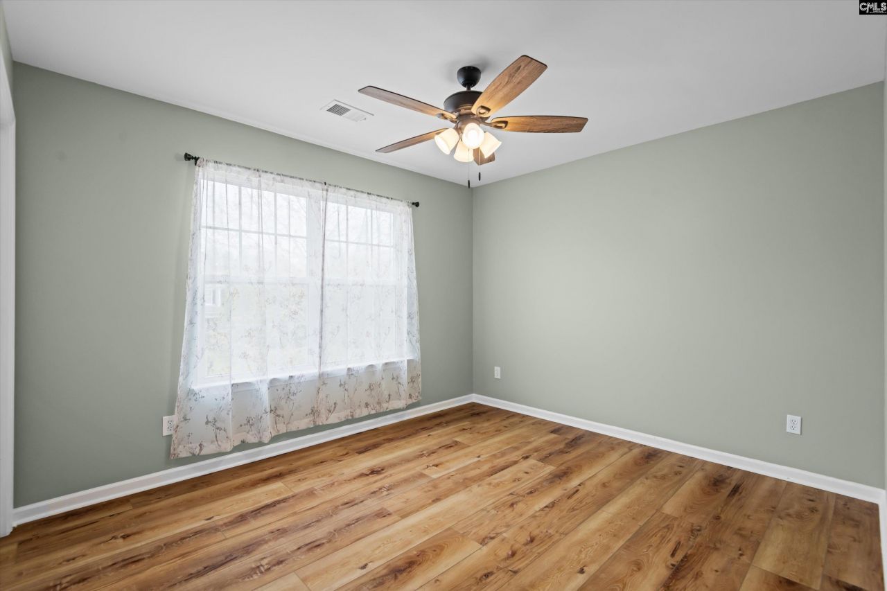 307 Eagle Claw Drive Photo 29