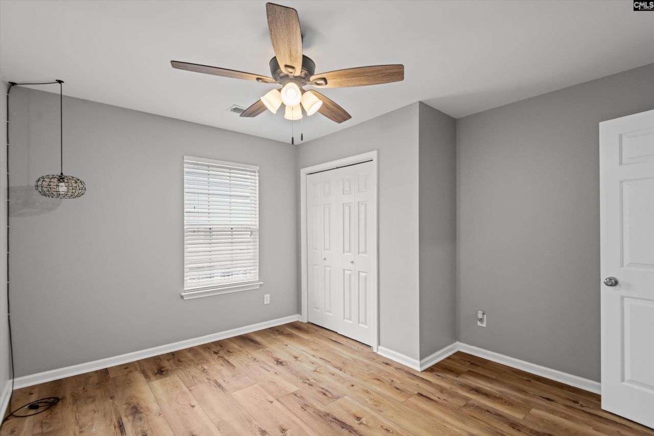 307 Eagle Claw Drive Photo 32