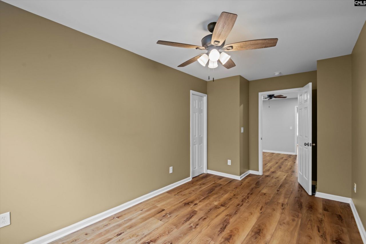 307 Eagle Claw Drive Photo 35