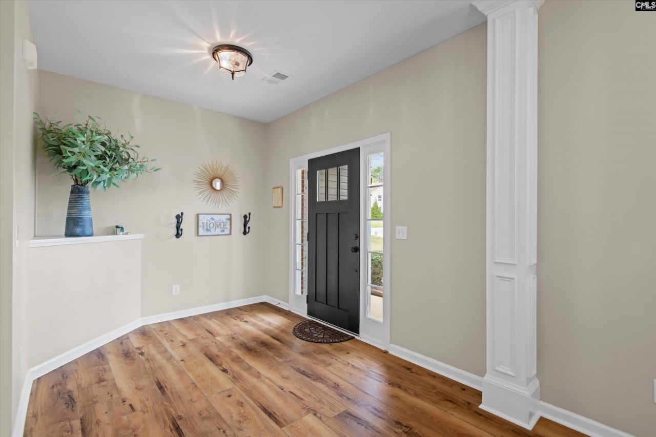 307 Eagle Claw Drive Photo 5