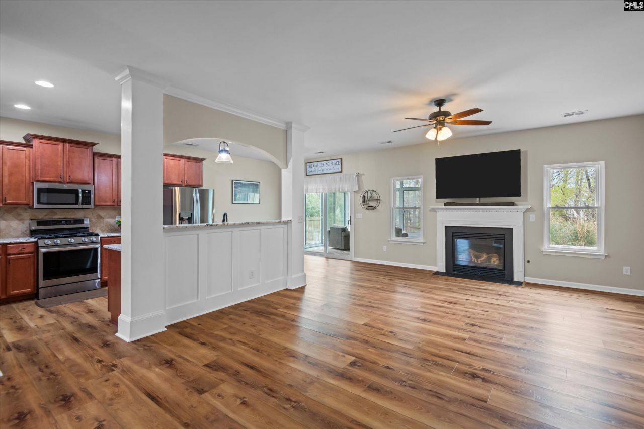 307 Eagle Claw Drive Photo 9