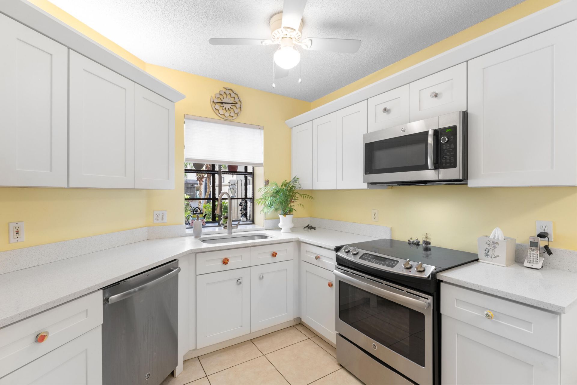 5226 Europa Drive, Unit G, Boynton Beach, FL 33437 Photo