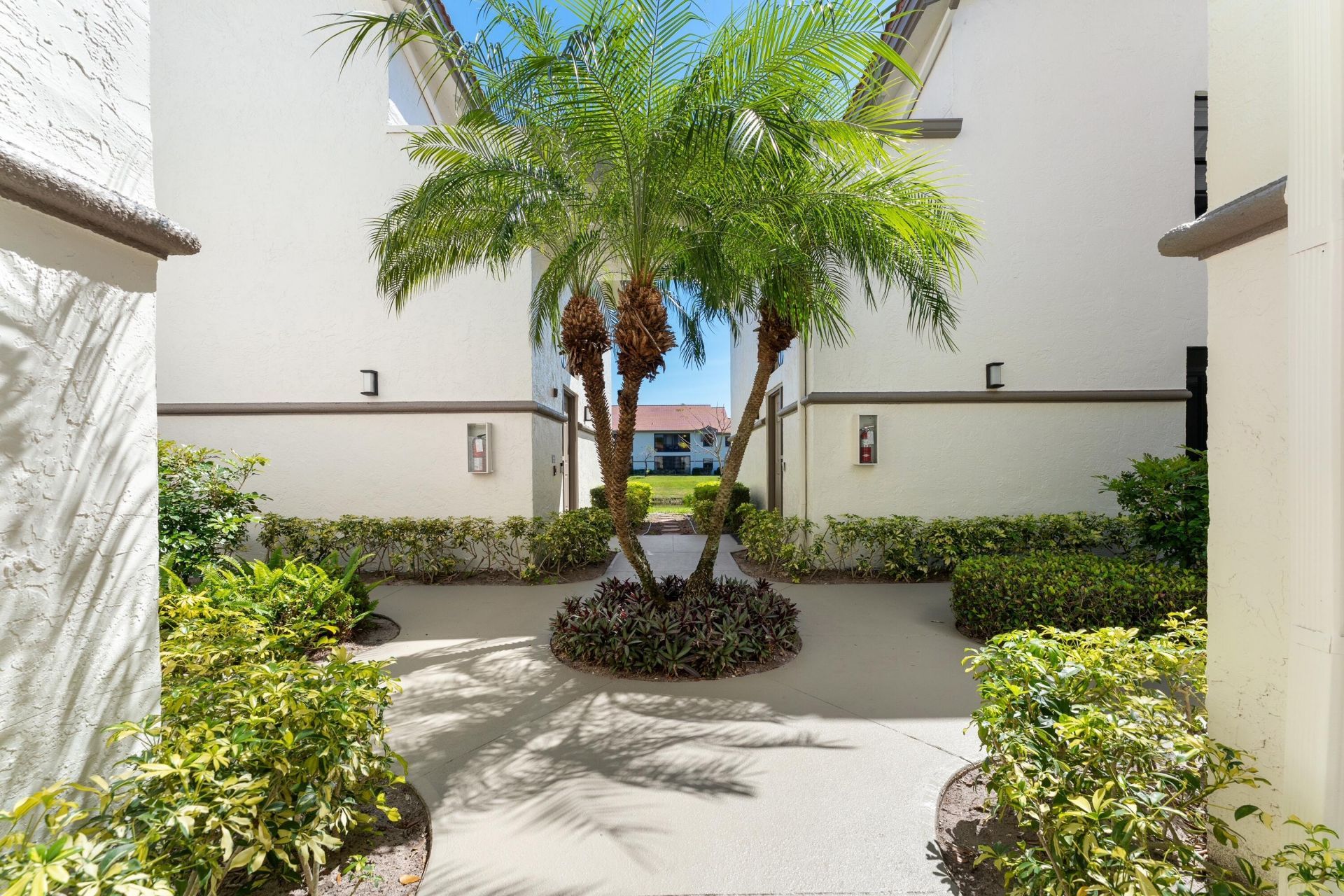5226 Europa Drive, Unit G, Boynton Beach, FL 33437 Photo