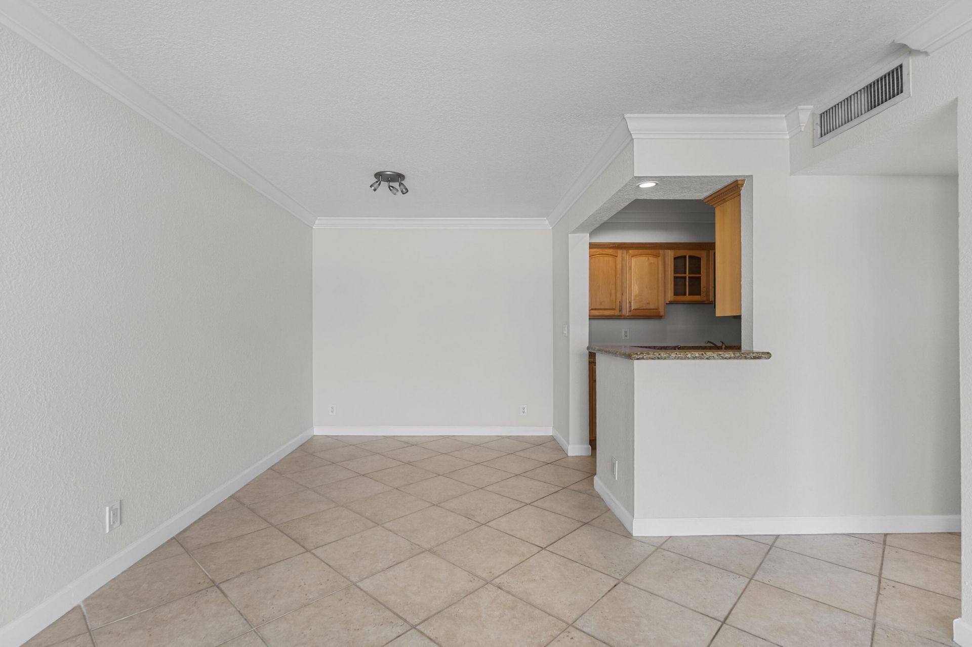 1515 E Broward Boulevard, Unit 426, Fort Lauderdale, FL 33301 Photo