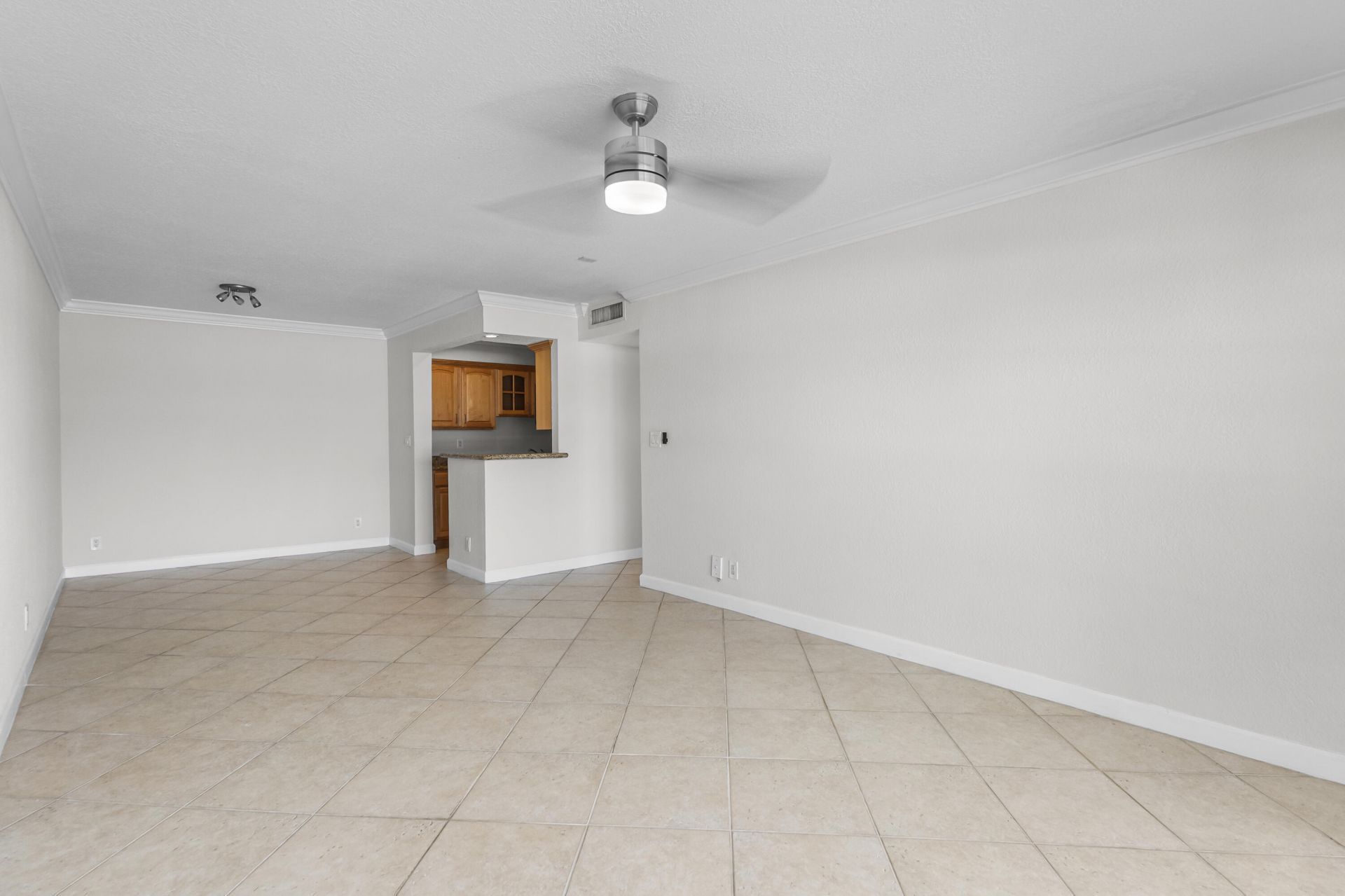 1515 E Broward Boulevard, Unit 426, Fort Lauderdale, FL 33301 Photo