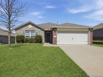 5921 E 148th Place S Bixby, OK 74008