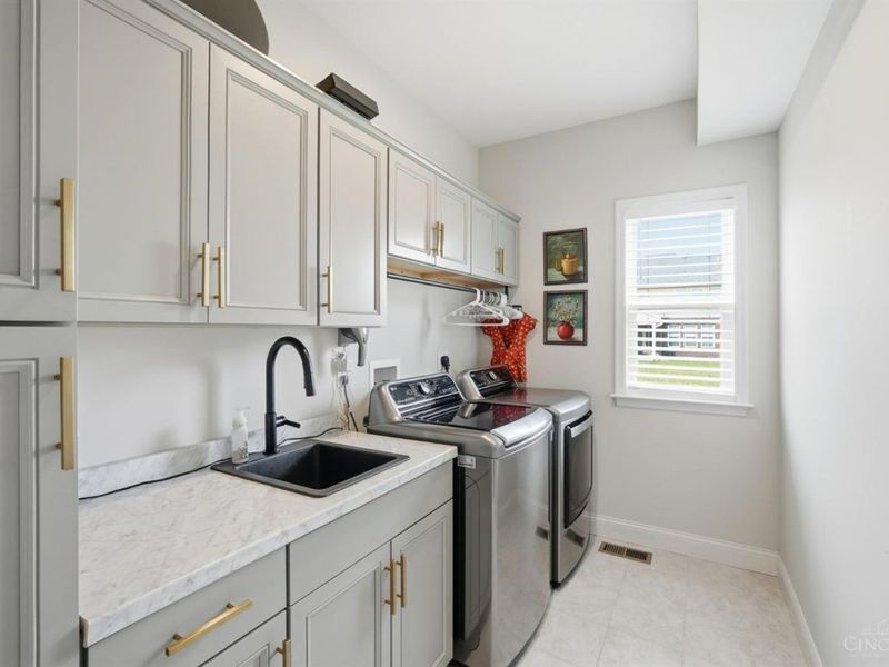 4354 Highland Green Drive, Mason, OH 45040 Photo 18