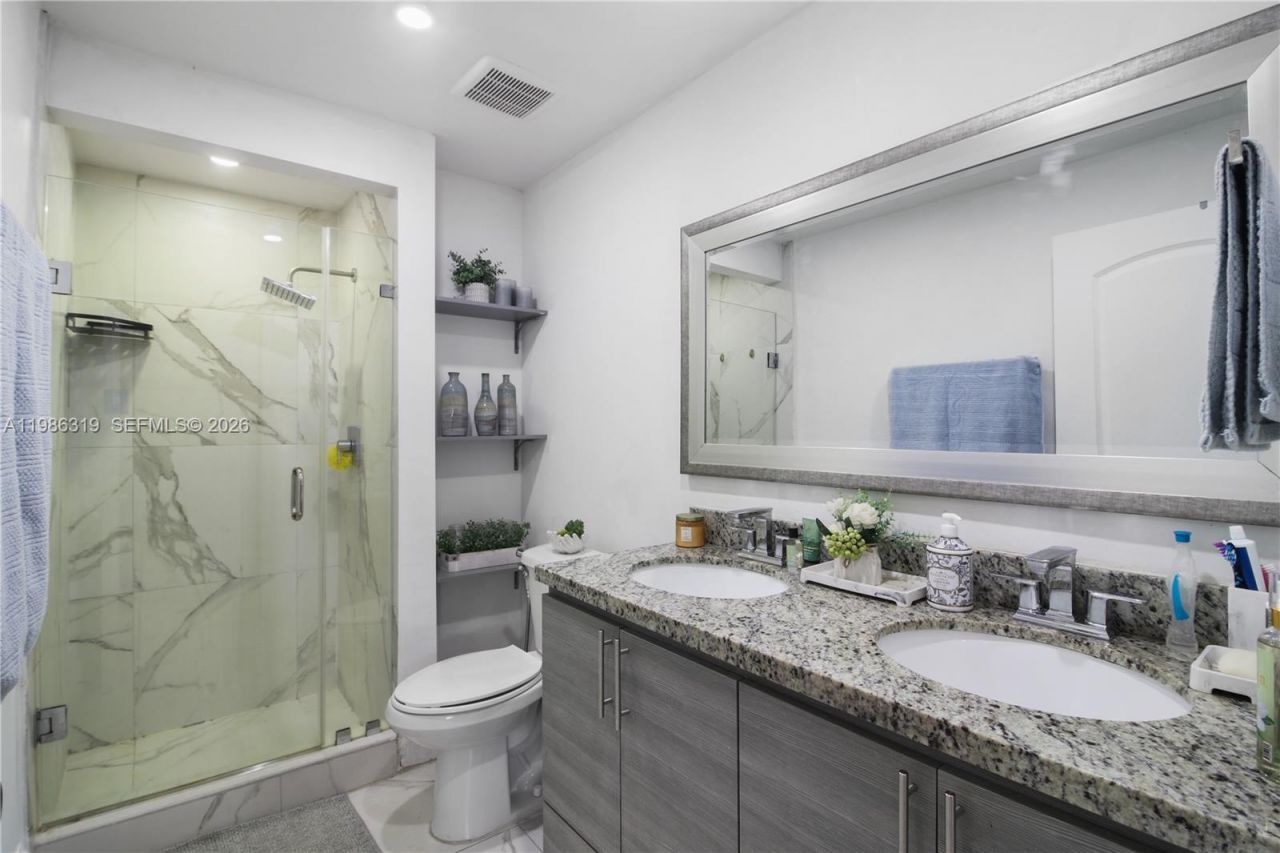 10135 SW 139th Pl , Miami, FL 33186 Photo