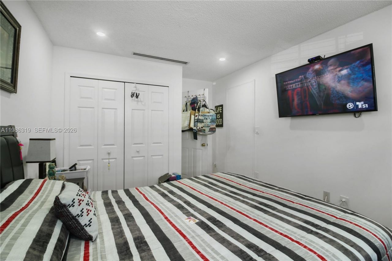 10135 SW 139th Pl , Miami, FL 33186 Photo