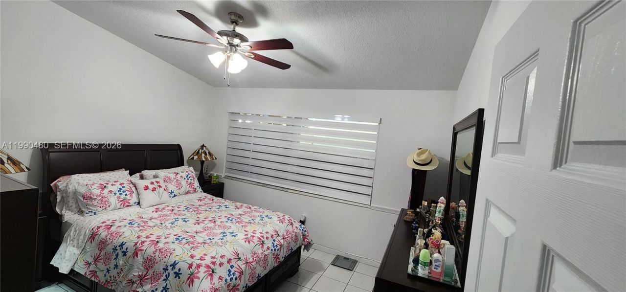 15585 SW 76th Ln, Unit A81-8, Miami, FL 33193 Photo