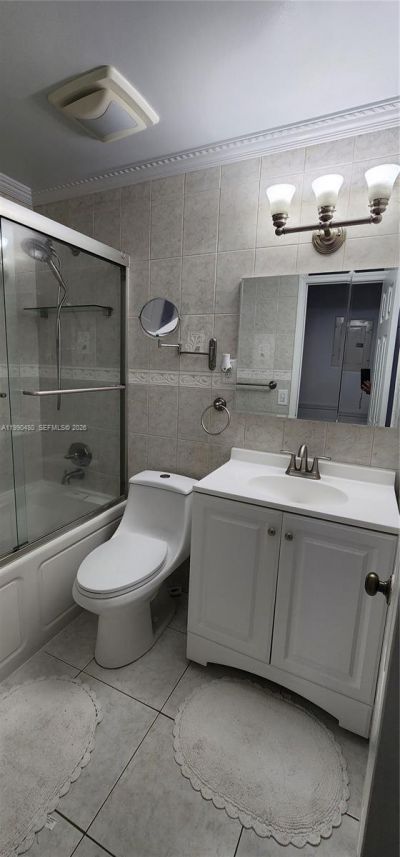 15585 SW 76th Ln, Unit A81-8, Miami, FL 33193 Photo