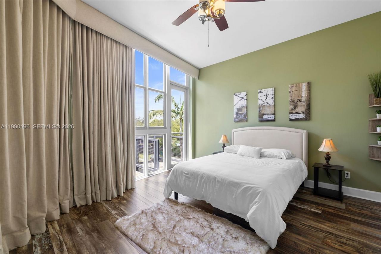 721 SE 12th Ct, Unit 4, Fort Lauderdale, FL 33316 Photo