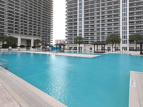 1830 S Ocean Drive, Unit 4608, Hallandale Beach, FL 33009