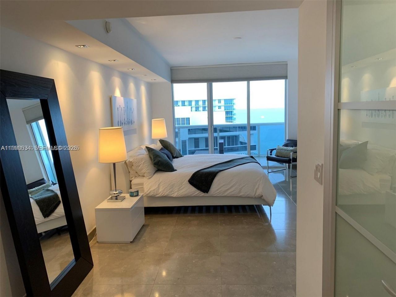 1830 S Ocean Drive, Unit 4608, Hallandale Beach, FL 33009 Photo