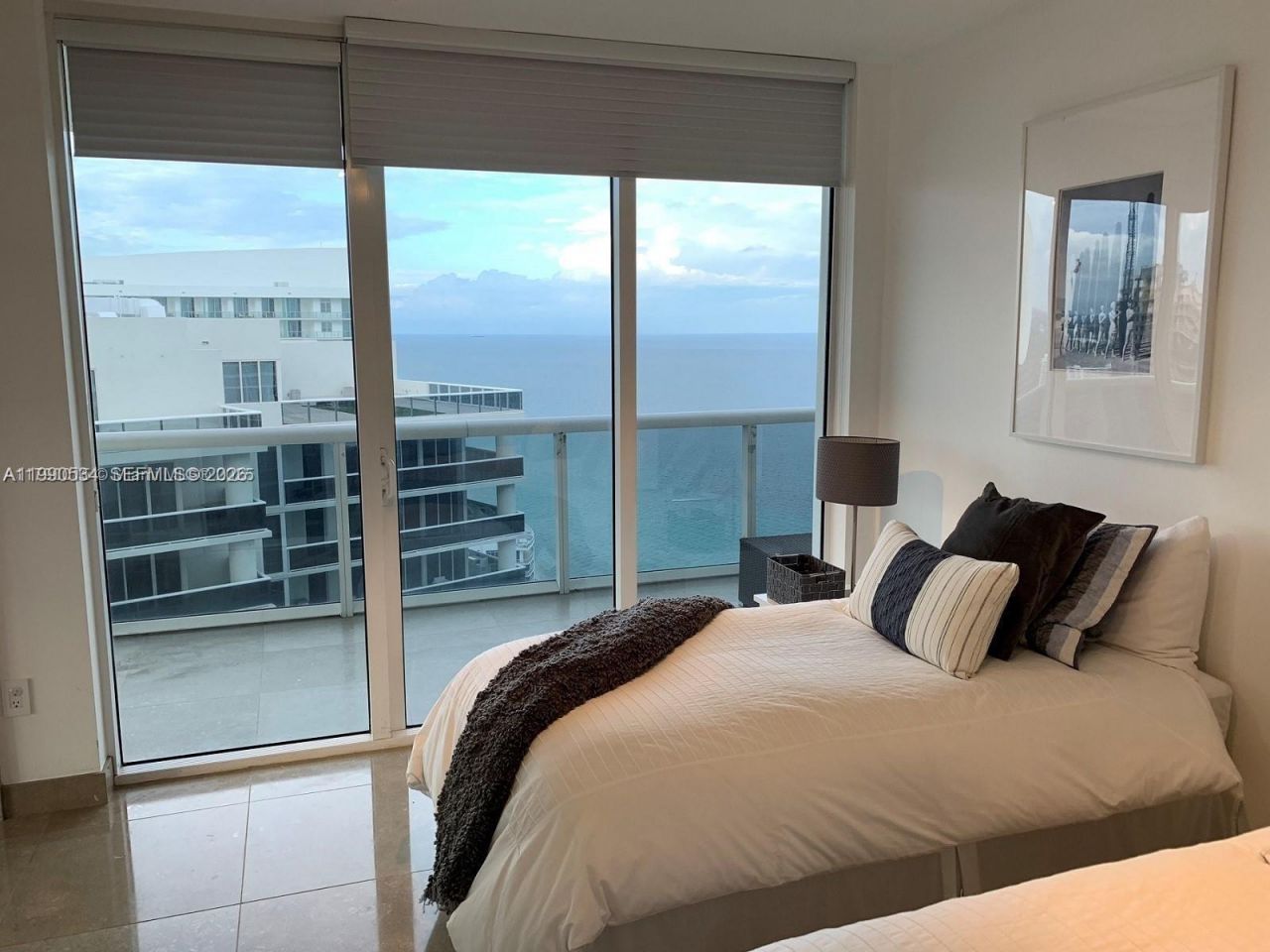 1830 S Ocean Drive, Unit 4608, Hallandale Beach, FL 33009 Photo