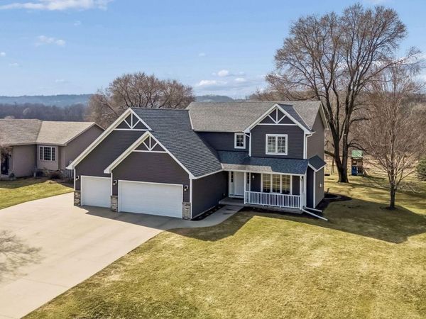 5130 Meadow Drive SE, Rochester, MN 55904