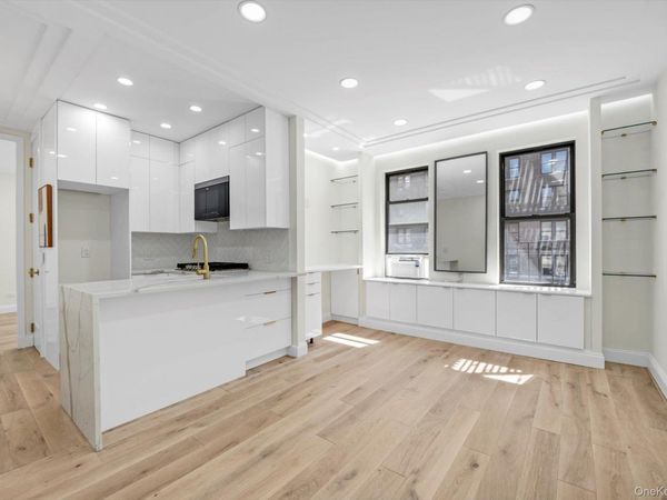 741 W End Avenue , Unit 4B, New York (Manhattan), NY 10025