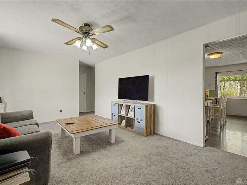 74 Stewart Lane, Germantown, OH 45327 Photo 7