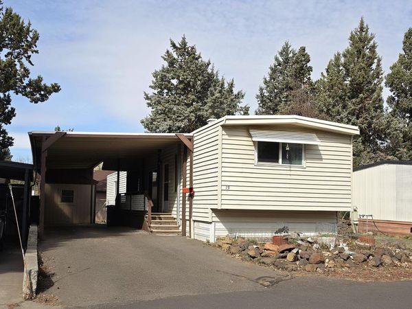 2200 NE Highway 20, Unit 13, Bend, OR 97701