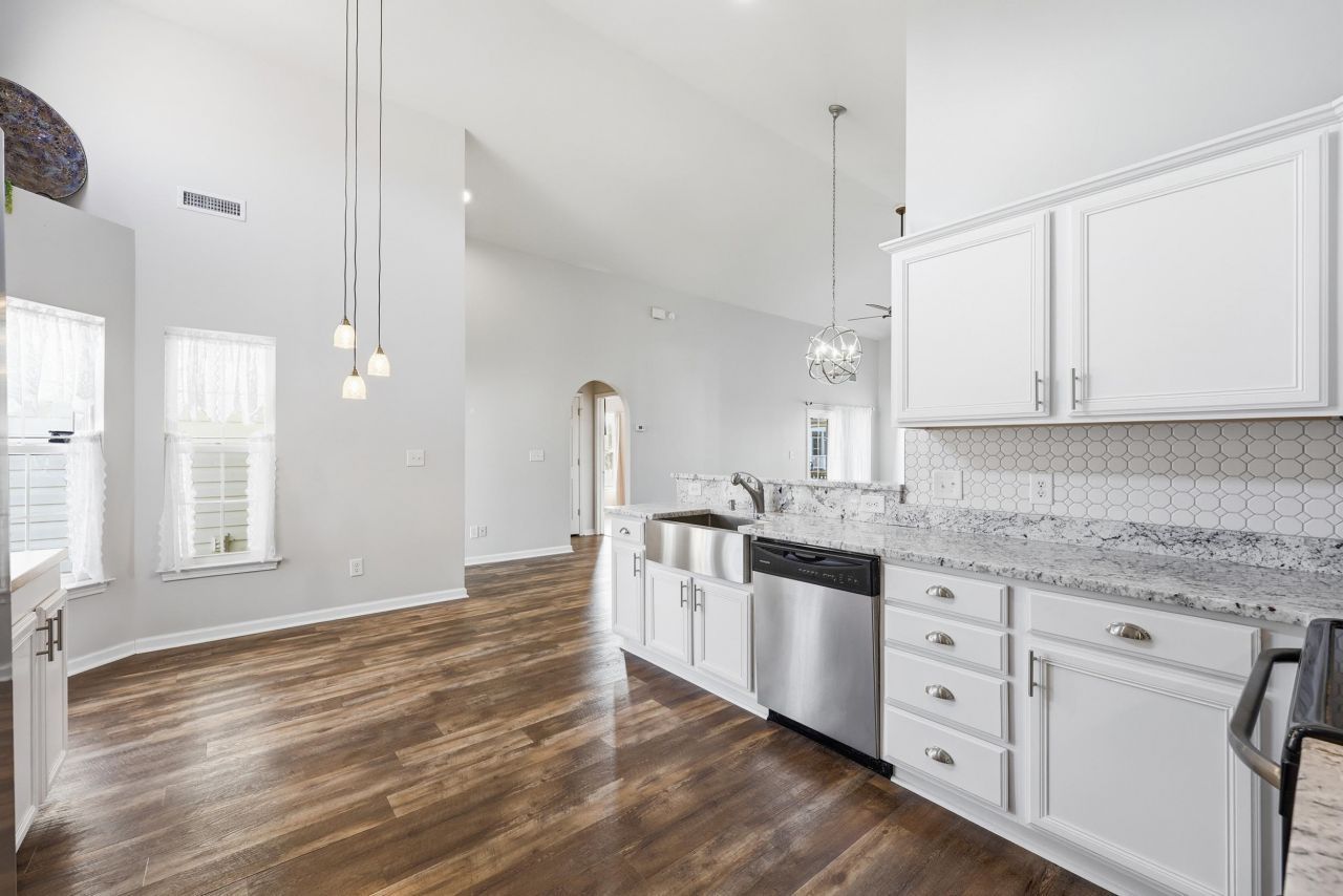 2016 Saltwater St. Photo 19