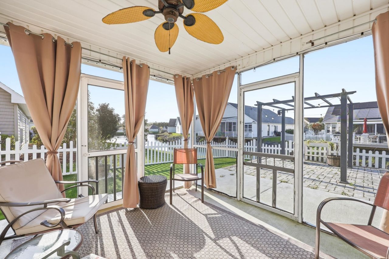 2016 Saltwater St. Photo 35