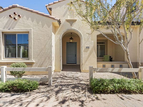 1500 E WAHALLA Lane, Unit E7, Phoenix, AZ 85024