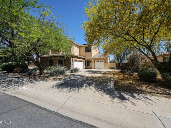 2735 N 145TH Avenue, Goodyear, AZ 85395