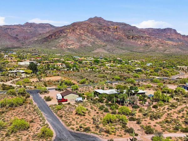 10685 E Valley View Drive, Gold Canyon, AZ 85118