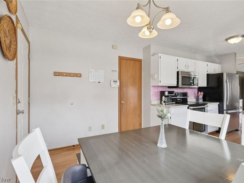 134 Hazelwood Avenue, Barberton, OH 44203 Photo 16