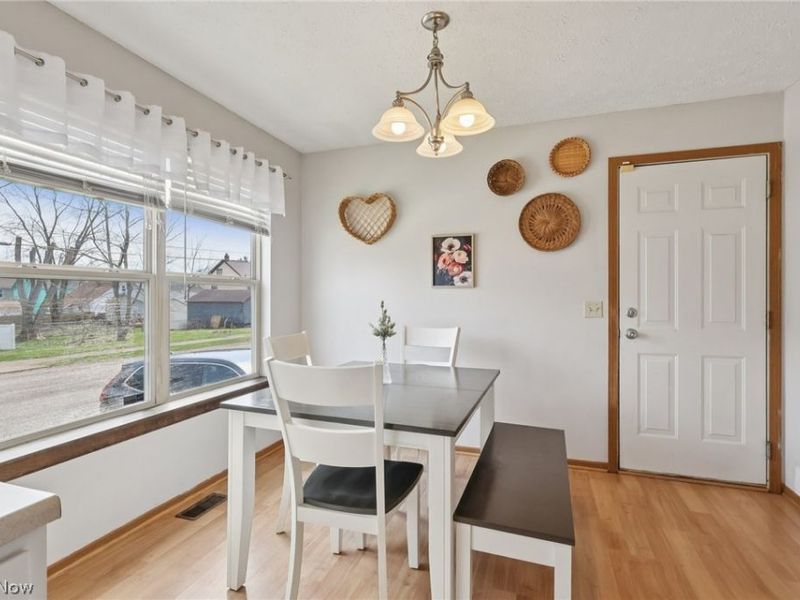 134 Hazelwood Avenue, Barberton, OH 44203 Photo 17