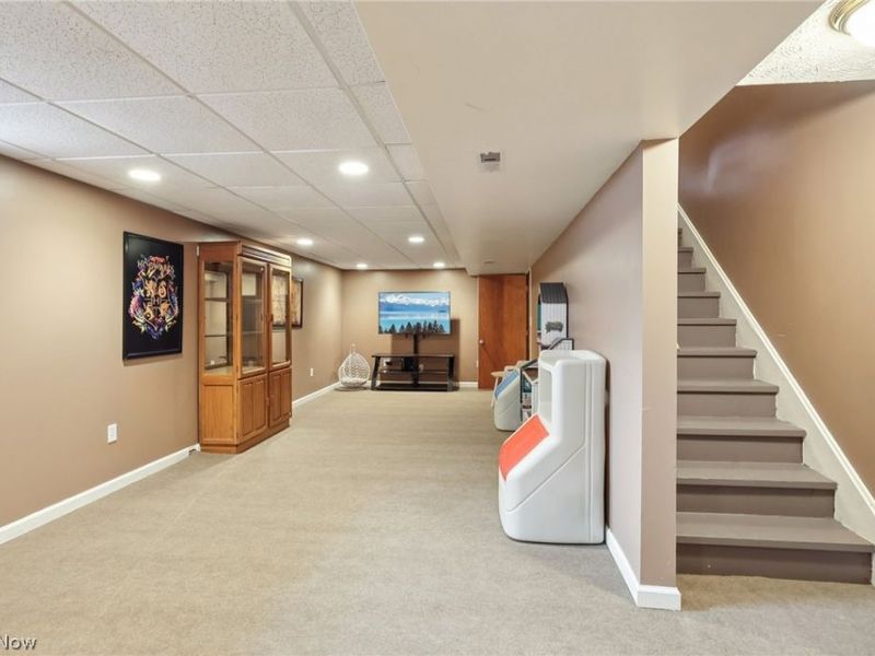 134 Hazelwood Avenue, Barberton, OH 44203 Photo 26