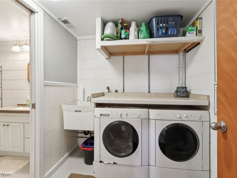 134 Hazelwood Avenue, Barberton, OH 44203 Photo 30