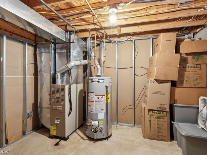 134 Hazelwood Avenue, Barberton, OH 44203 Photo 37