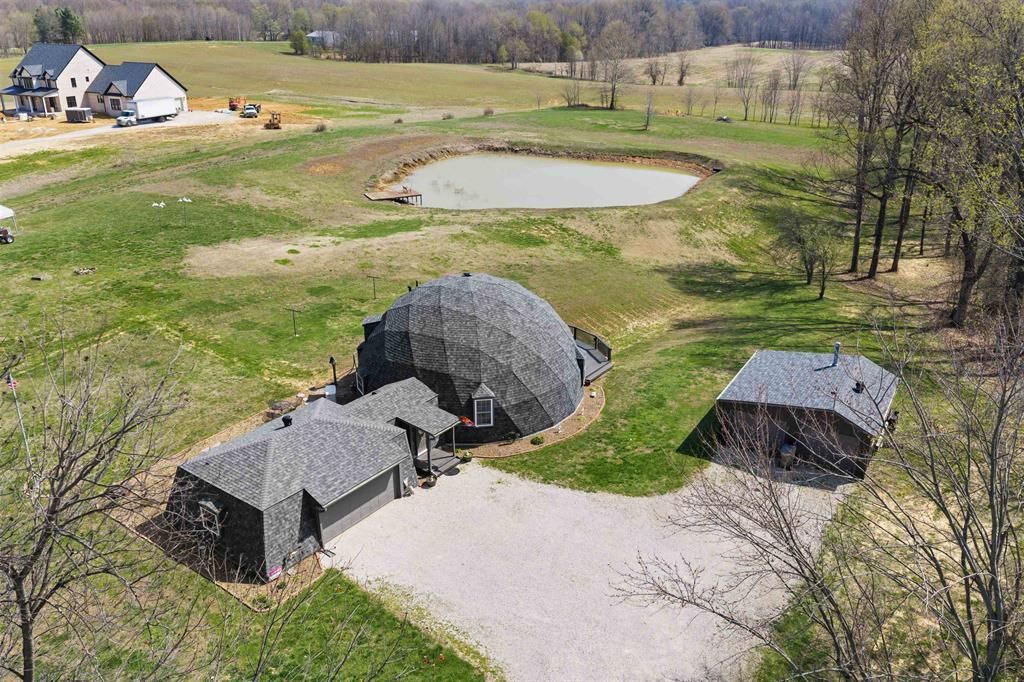 5425 Newbolt Rd, Owensboro, KY 42303 Main Photo