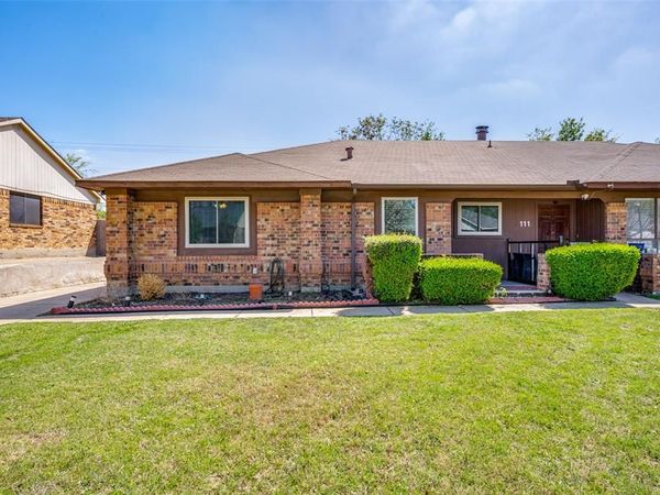 109 Hickory Springs Drive, Euless, TX 76039