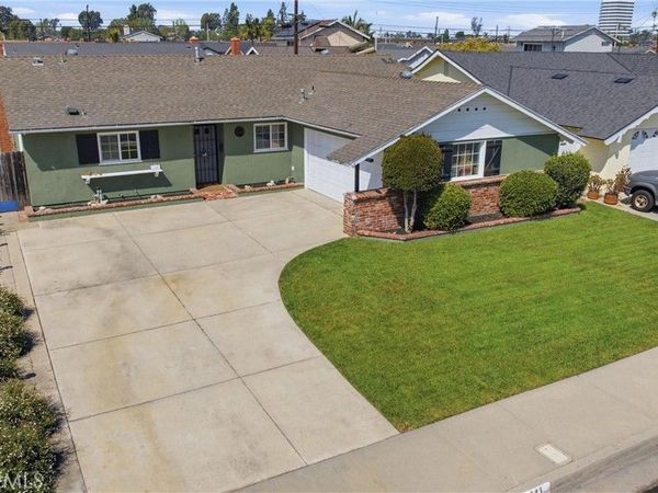 17441 Jefferson Lane, Huntington Beach, CA 92647