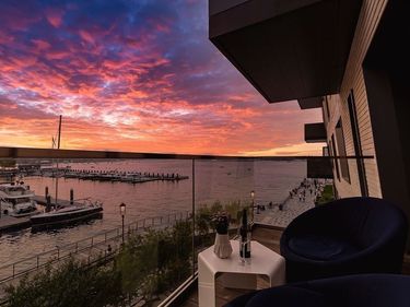 300 Pier 4 Blvd, Unit 3B, Boston, MA 02210